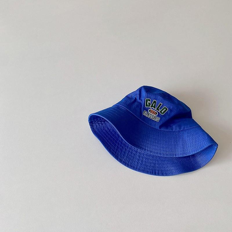 Mũ Vành đơn màu thêu chữ Galo cá tính cho bé