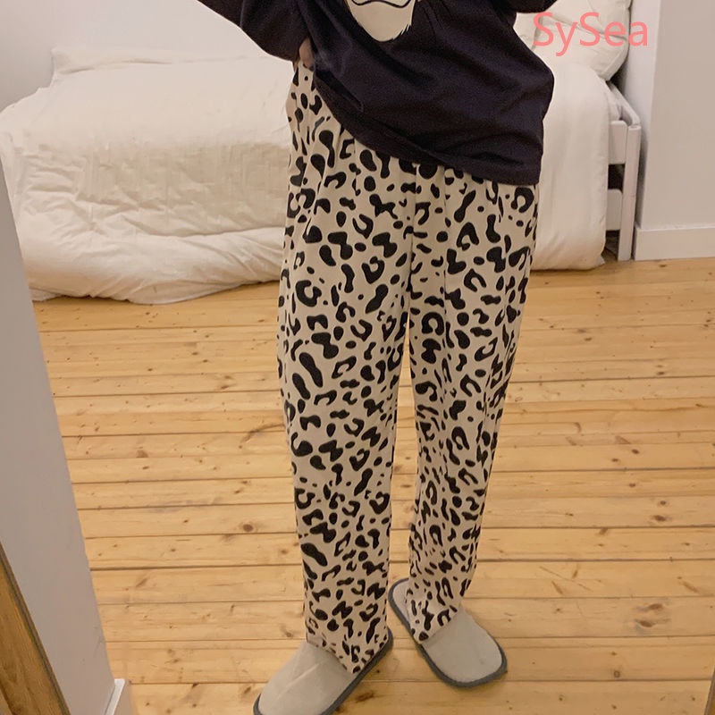 Bộ Đồ Ngủ Họa Tiết Da Báo Thời Trang Mùa Thu Cho Nữ