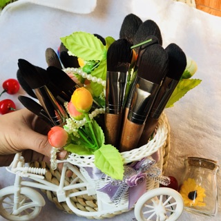 Cọ makeup forever các loại