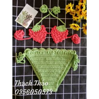 Bikini len móc hình quả dâu cho bé