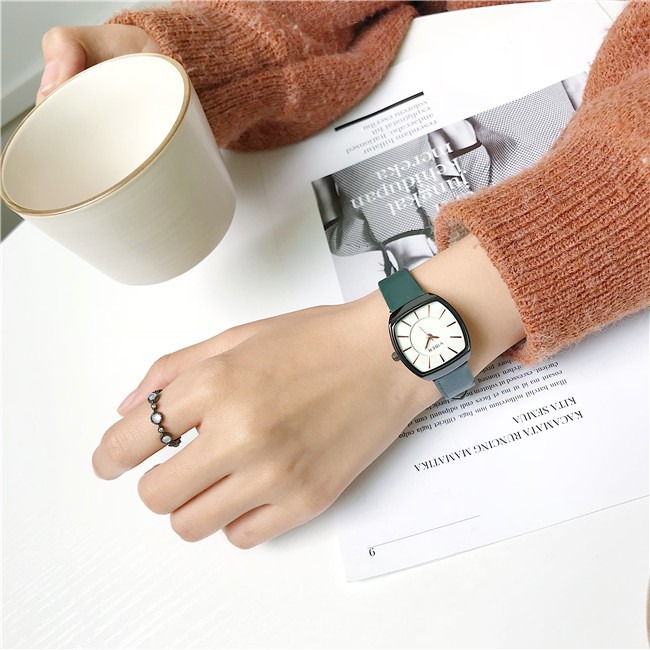 [Mã FAMAYFA2 giảm 10K đơn 50K] Đồng hồ thời trang nữ Viser VS02 mặt oval mẫu mới cực đẹp, dây da mềm êm tay | BigBuy360 - bigbuy360.vn