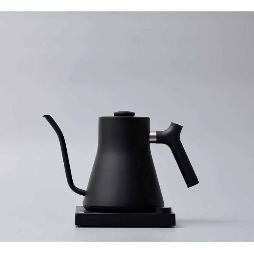 ẤM RÓT NƯỚC ĐIỆN FELLOW STAGG EKG 0.9L MATTE BLACK – STAGG EKG (EU, 220V, F PLUG)