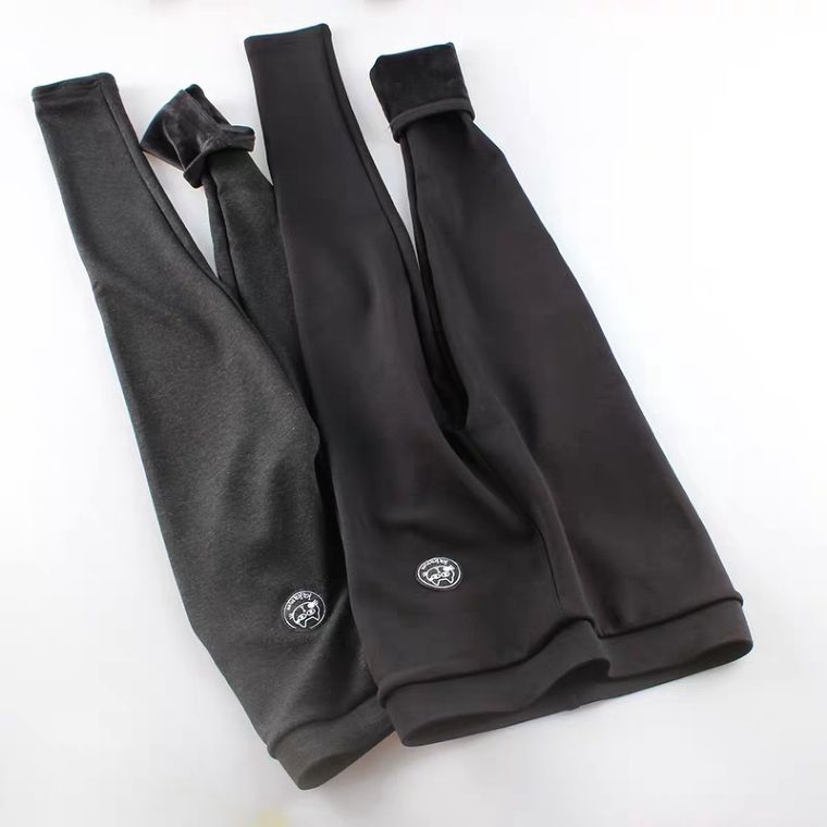 quần legging nữ thêu logo mèo