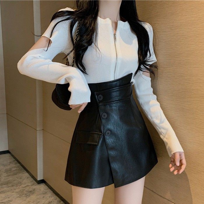 (ORDER) Áo len mỏng dài tay khóa dọc + quần shorts da PU giả váy - Hàng Quảng Châu