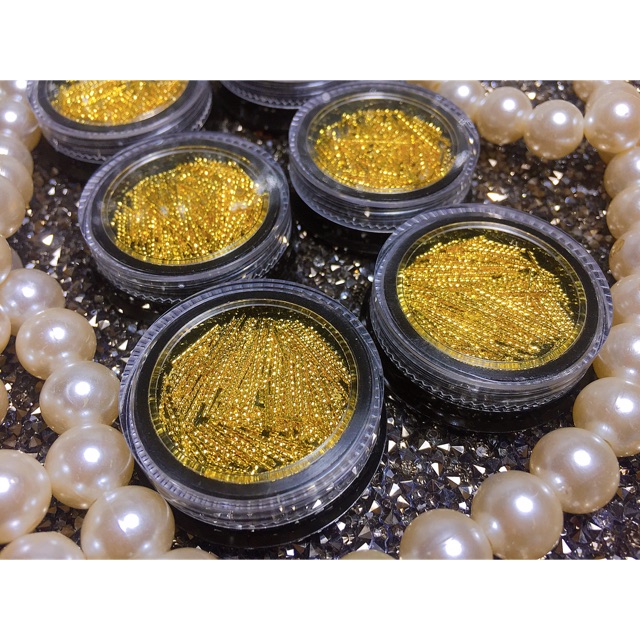 Charm que sắt vàng