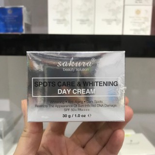 Kem giúp mờ nám cao cấp sakura spot care & whitening day cream spf50 pa+++