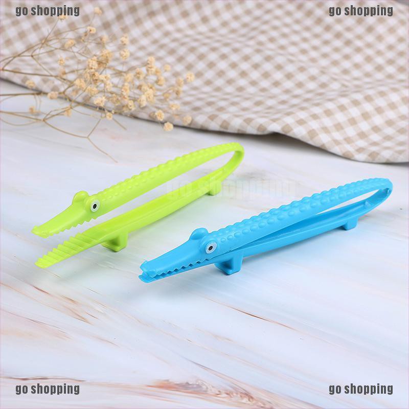 {go shopping}1Pc Plastic cooking kitchen tongs food BBQ salad bacon steak bread clip clamp