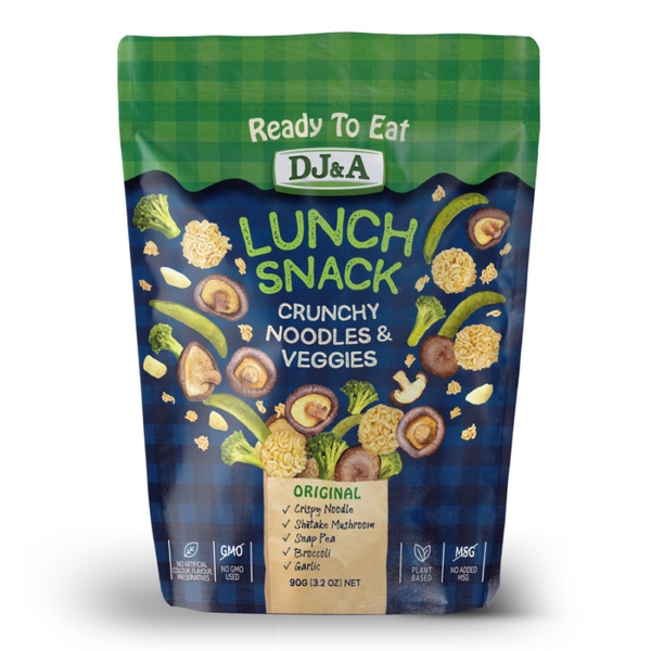 Hỗn Hợp Mì Và Rau Củ Sấy Giòn DJ&amp;A Lunch Snack Crunchy Noodles &amp; Veggies 90g, Hàng Úc Nhập Khẩu