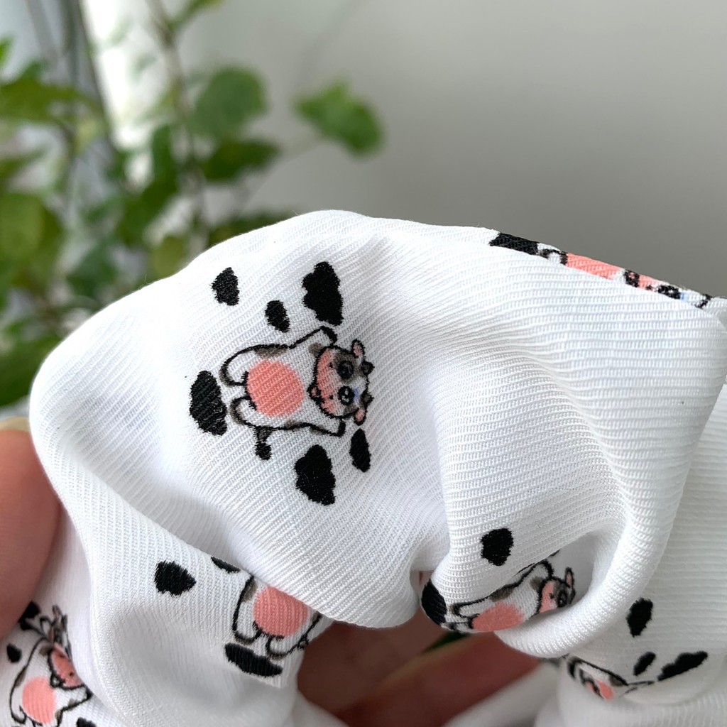 Cột tóc Scrunchies bò sữa chất đũi mịn mát