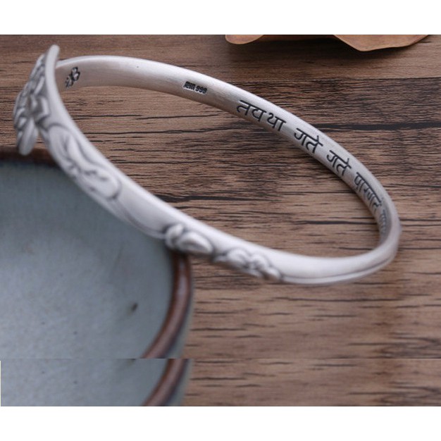 Vòng Tay Khắc Liên Hoa Tây Tạng - VT364