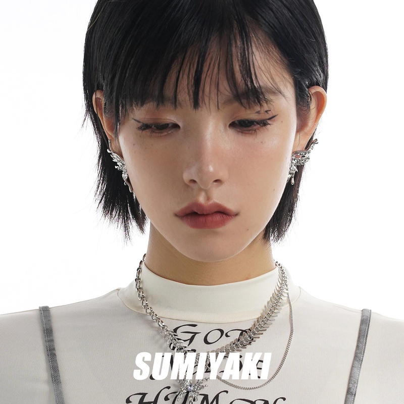 Bông Tai Hình Bướm Bằng Kim Loại Phong Cách Thanh Lịch Dành Cho Nữ