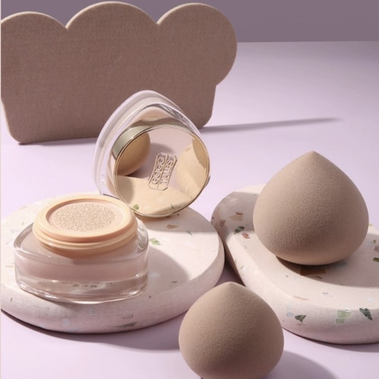 Kem nền GOGO TALES dưỡng ẩm tự nhiên Natural Foundation Cream GT198 GOGO54 | BigBuy360 - bigbuy360.vn