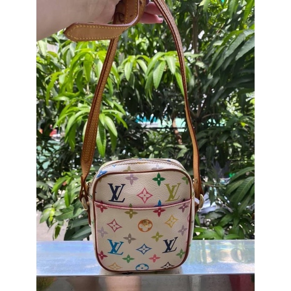 Túi lv đeo chéo  sale lổ