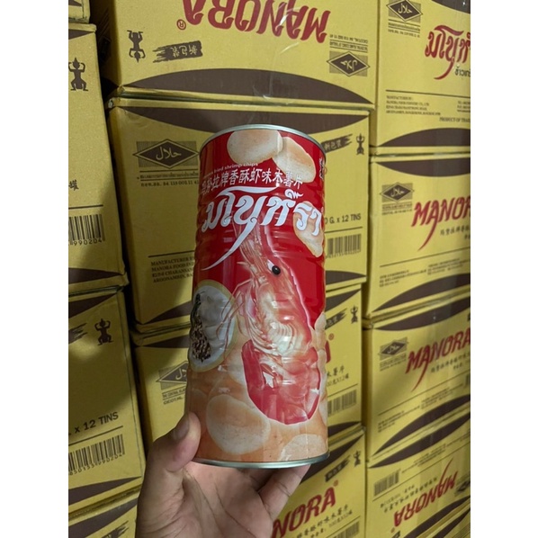 tôm thái lon kèm quà tặng trên mỗi sản phẩm