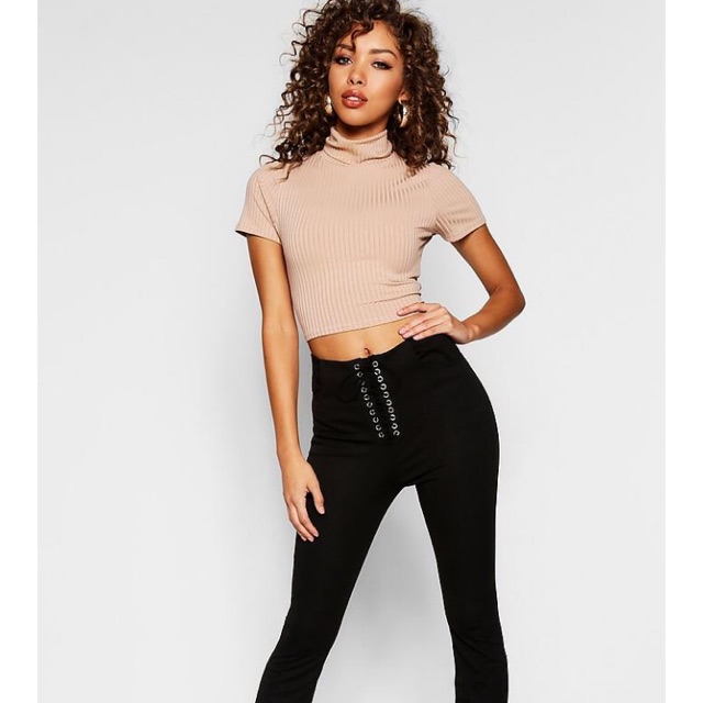Quần boohoo auth size s