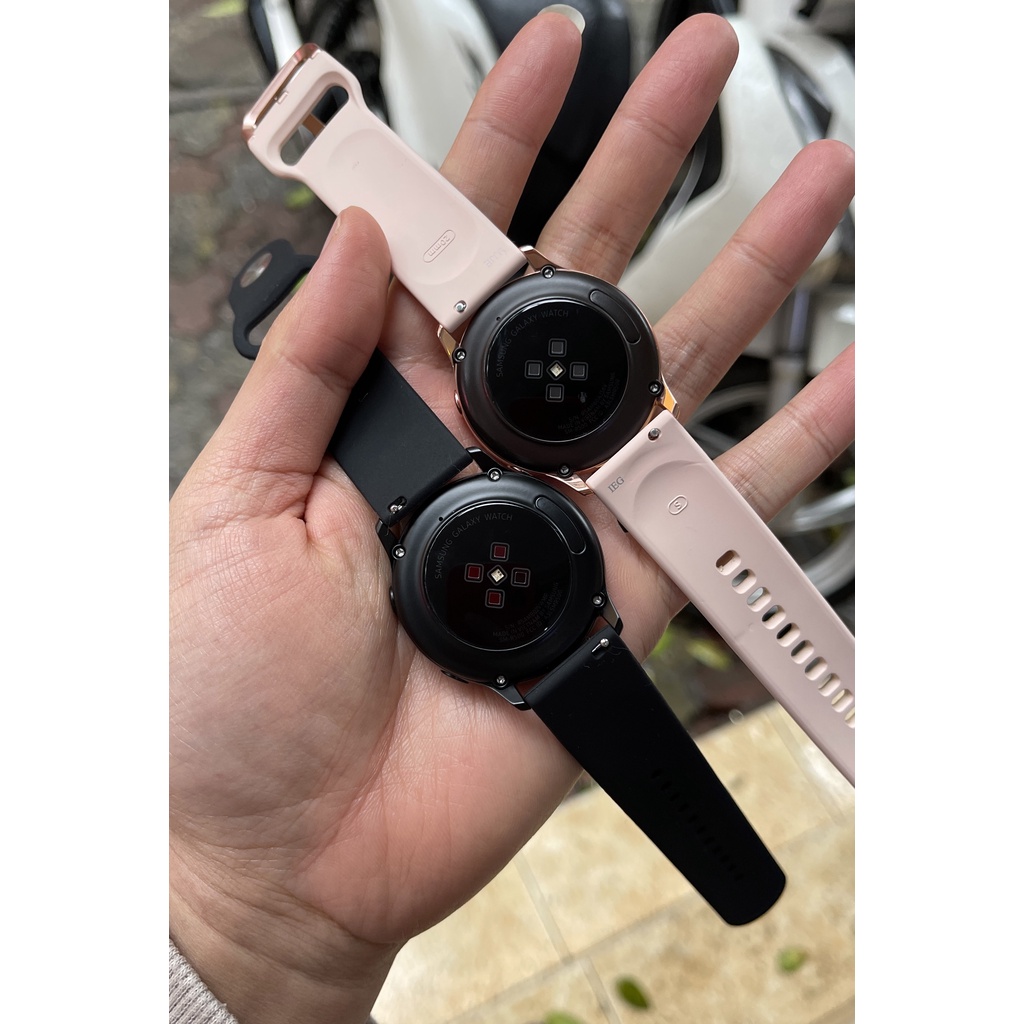 Đồng hồ thông minh Samsung Galaxy Watch Active R500