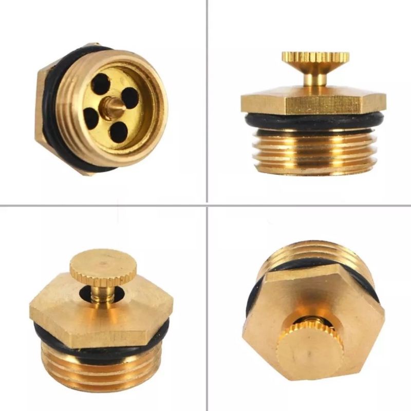 Đầu vòi tưới cây 4 điều chỉnh phục vụ cho việc tưới cây cỏ nhanh chóng.