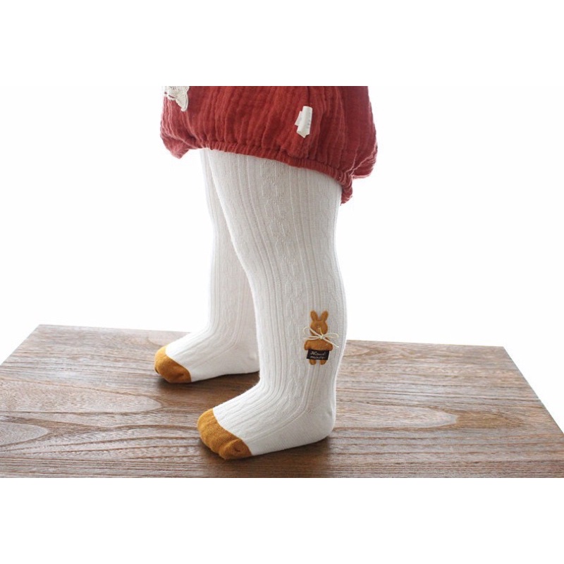 Quần tất đính thỏ siêu đẹp cho bé gái