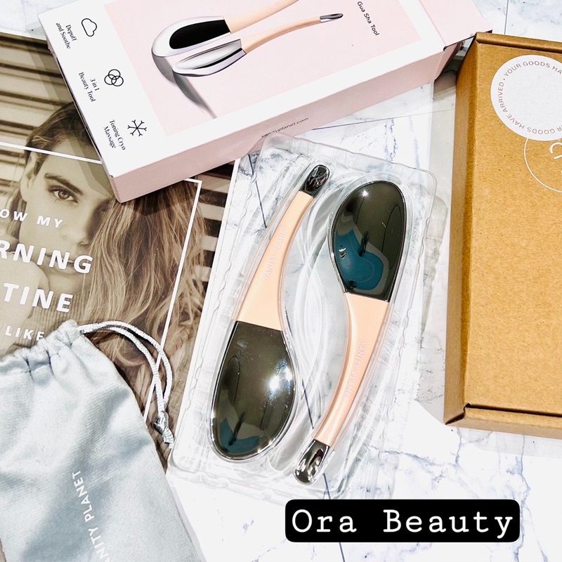 Dụng cụ massage mặt Vanity Planet Kera Facial Globes & Gua Sha Tool -