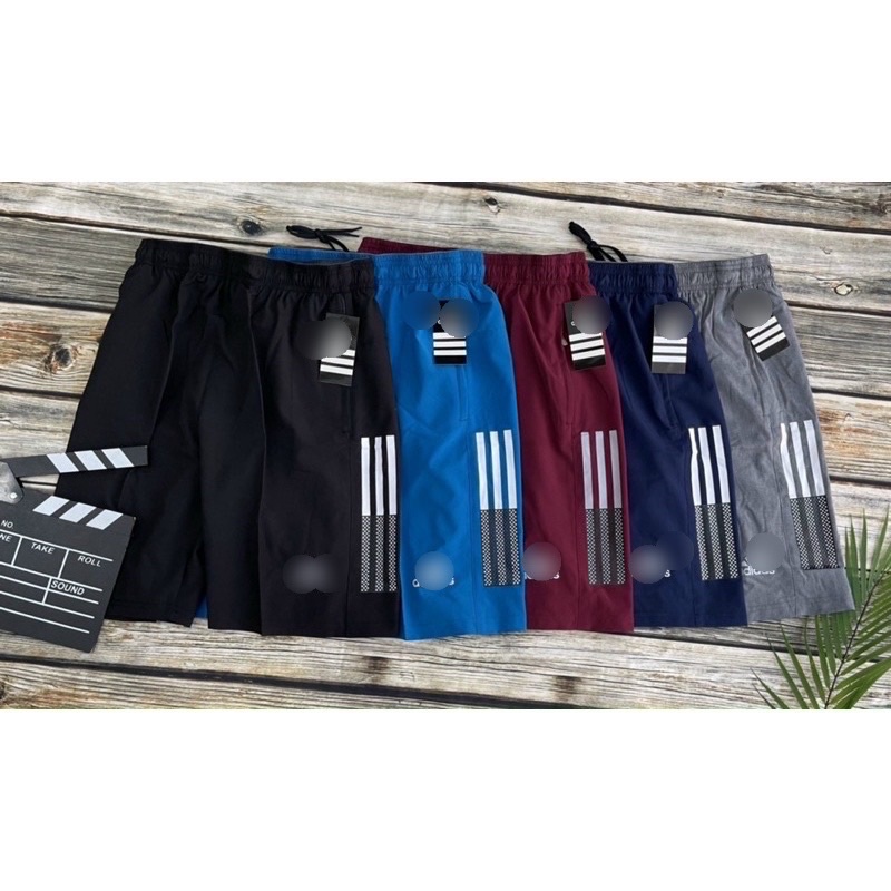 Quần short dù nam thể thao dành cho các bạn nam tập gym,chạy bộ,đi du lịch,đi chơi,mặc ở nhà cũng vô cùng thoải mái ạ.