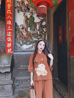 Bộ đi chùa thêu hoa sen