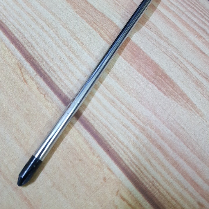 Tô vít 4 cạnh 6x200mm.