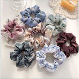 Cột tóc vải Scrunchies họa tiết caro bản to Korea