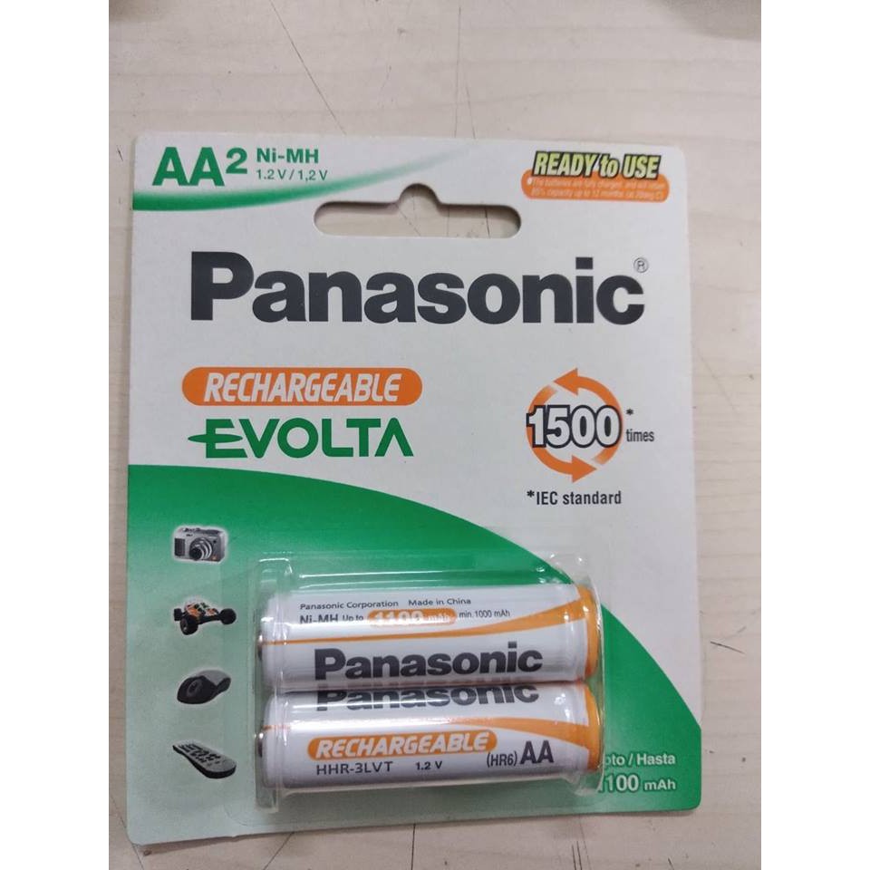 Pin sạc AA Panasonic Evolta Rechargeable