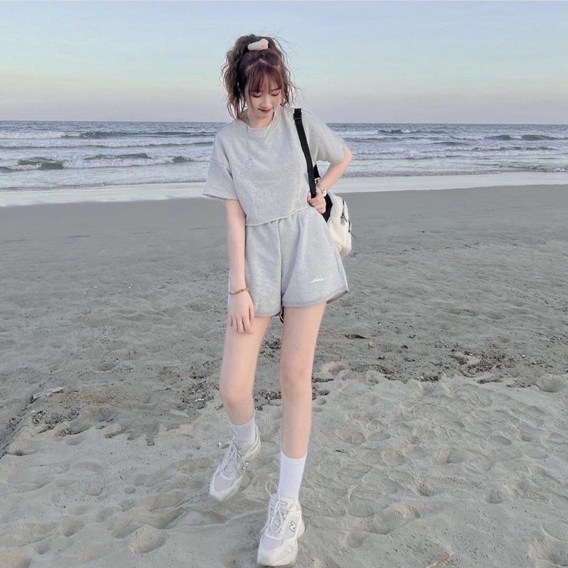 Set áo croptop quần short