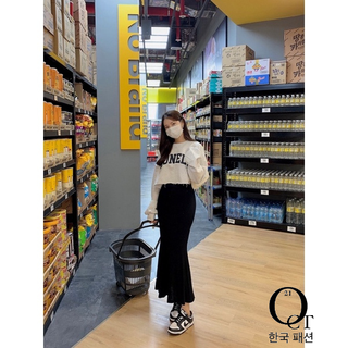 (2)Chân váy đuôi cá dáng dài - phong cách ulzzang Hàn Quốc(Ảnh thật và vieo shop tự chụp)