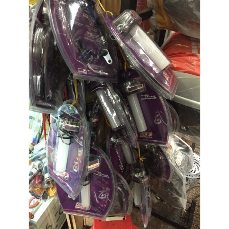 Cùm ga uma  cho nhiều loại xe - đồ chơi xe máy