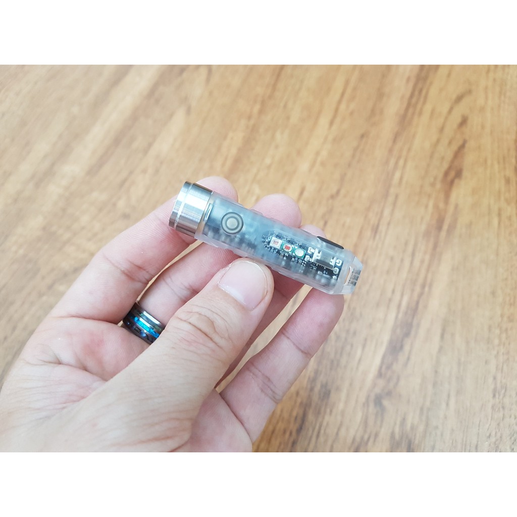 Đèn pin RovyVon Aurora A8x