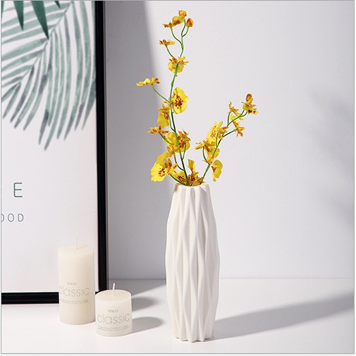 Bình hoa nhựa phong cách Bắc Âu trang trí phòng khách nhiều màu tùy chọn 365
