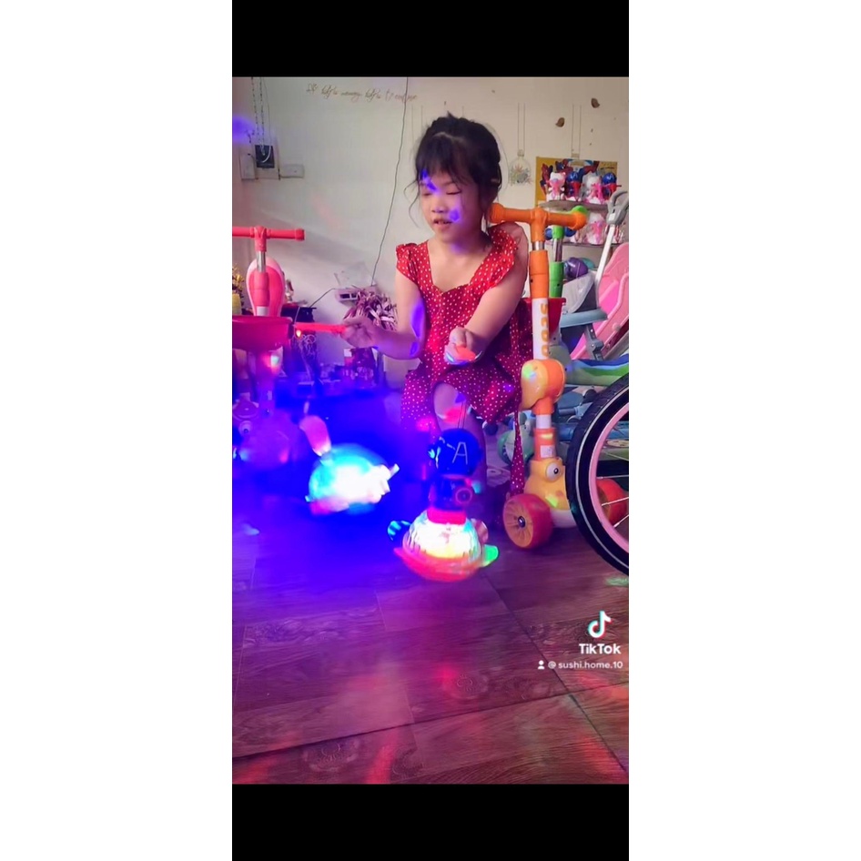 SỈ ĐÈN TRUNG THU CÓ ĐÈN NHẠC XOAY MÚA 360 độ