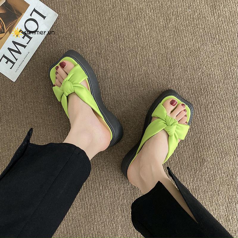 Dép Xỏ Ngón Đế Dày Chống Trượt Dễ Phối Đồ Thời Trang Mùa Hè Cho Nữ 2022
