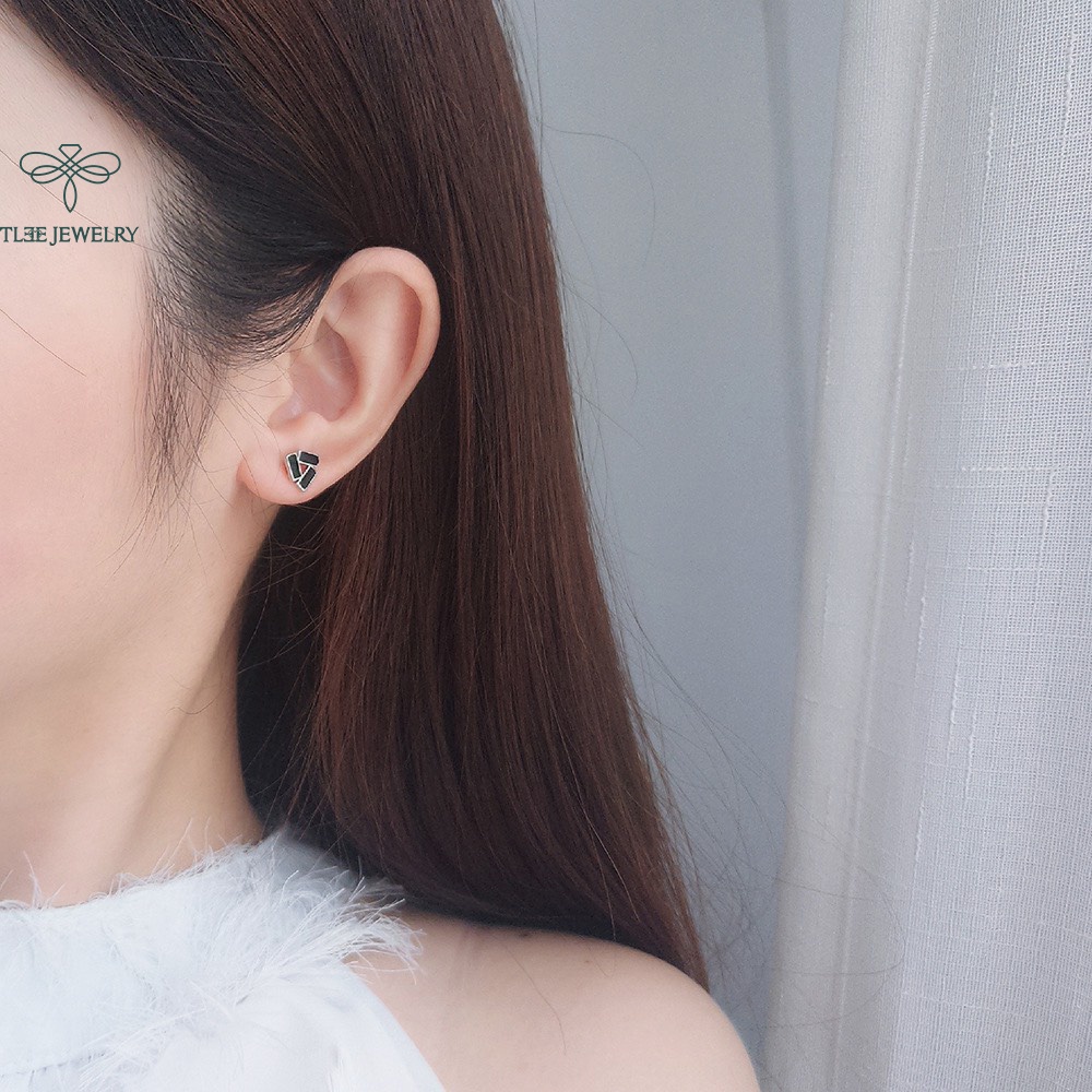 Khuyên tai bạc Tlee tam giác đá đen ghép cao cấp TleeJewelry B0214
