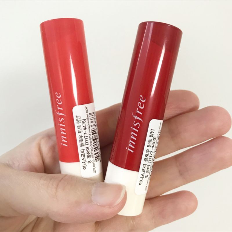 Son dưỡng môi có màu Innisfree Glow Tint Lip Balm