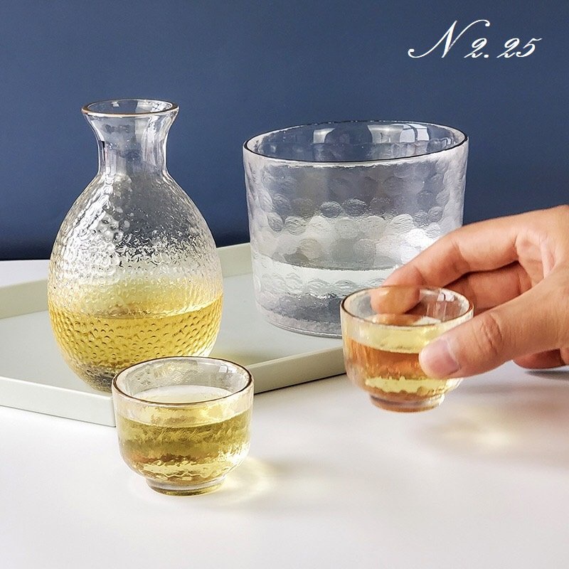 Set đựng r ư ợ u, bát, bình, chén uống r ư ợ u bằng thủy tinh cao cấp 2.25