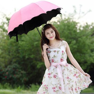 Dù đi mưa nở hoa