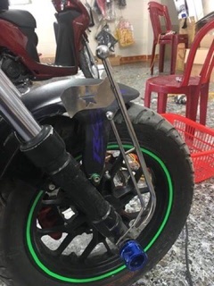Ăng ten cột cờ inox lắp trước xe máy