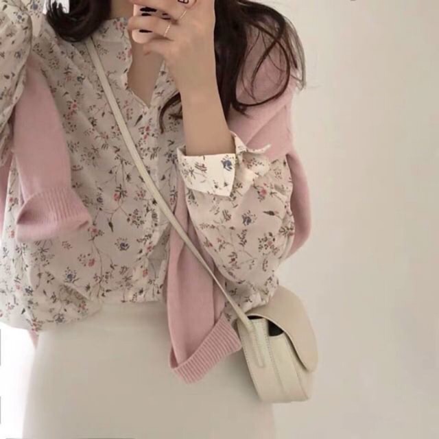Áo sơ mi hoa nhí