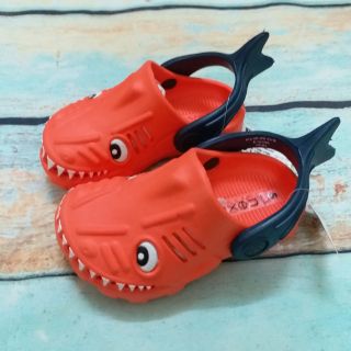 Hàng có sẵn authentic - dép nhựa bé trai Next