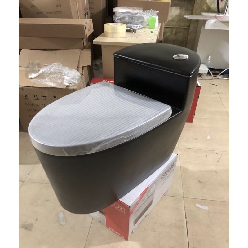 Bồn cầu đen, bệt đen liền khối | BigBuy360 - bigbuy360.vn