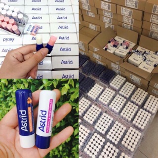 Son dưỡng mỡ hươu Astrid