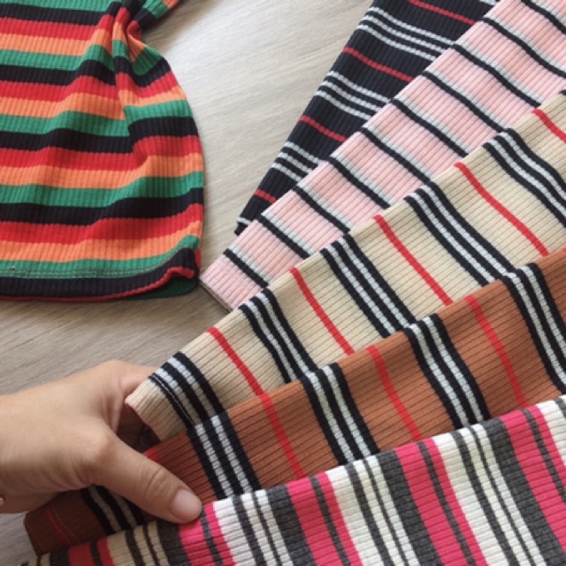 Áo hai dây sọc iteam hot không thể thiếu trong tủ đồ | BigBuy360 - bigbuy360.vn