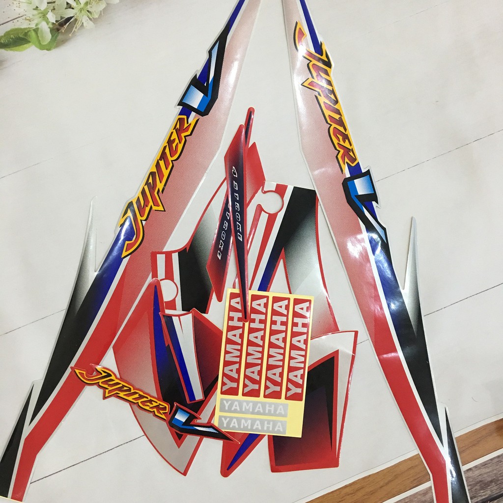 Tem dán xe Jupiter V màu đỏ, chất keo chất lượng bền đẹp, loại dày lâu phai màu