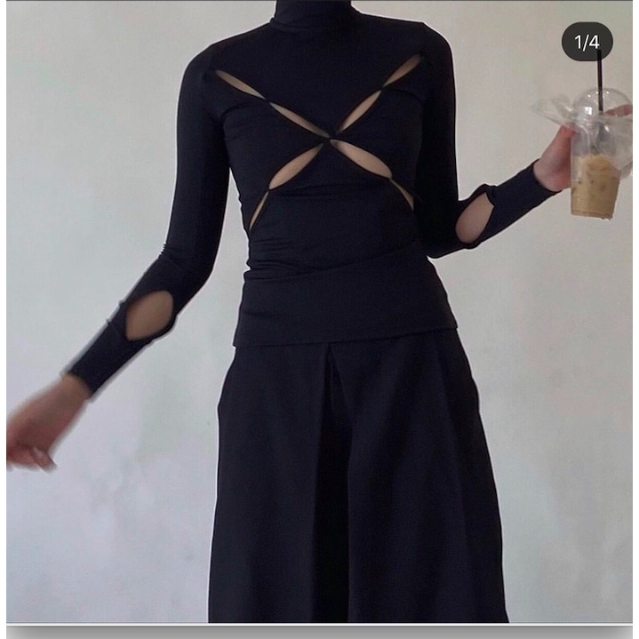 Áo cutout Aspirin Black Eyes Long Sleeves