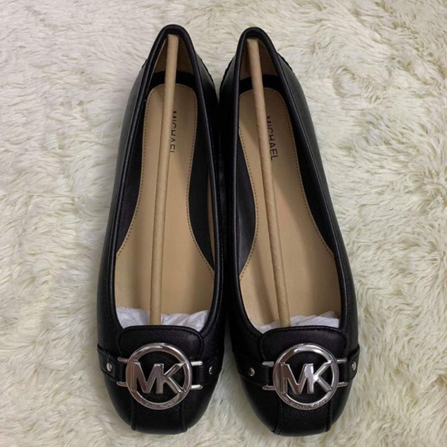 Giày Michel Kors chính hãng 100%