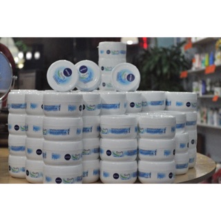 Kem dưỡng ẩm Nivea Soft 200ml