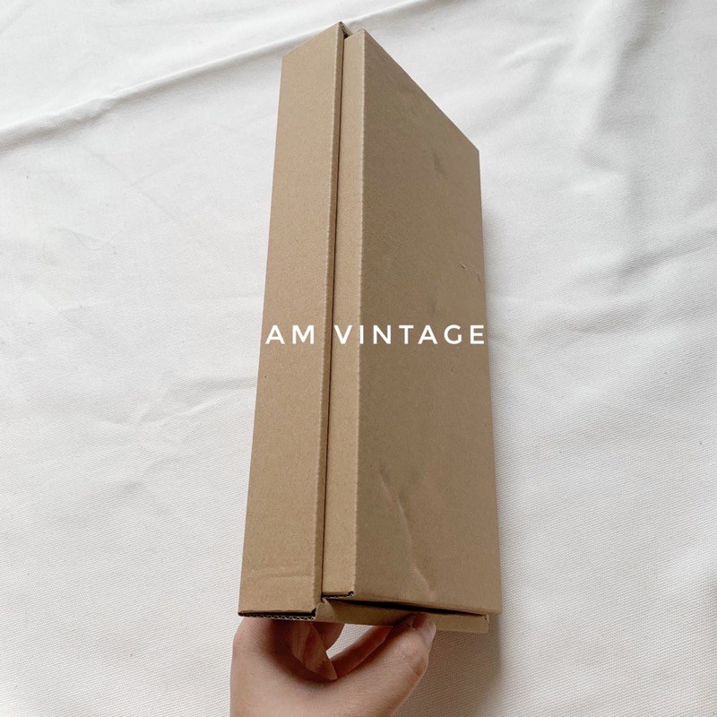Hộp Quà Tặng Đựng Vớ Gift Box Giấy Kraft Vintage (27x12x5) | BigBuy360 - bigbuy360.vn